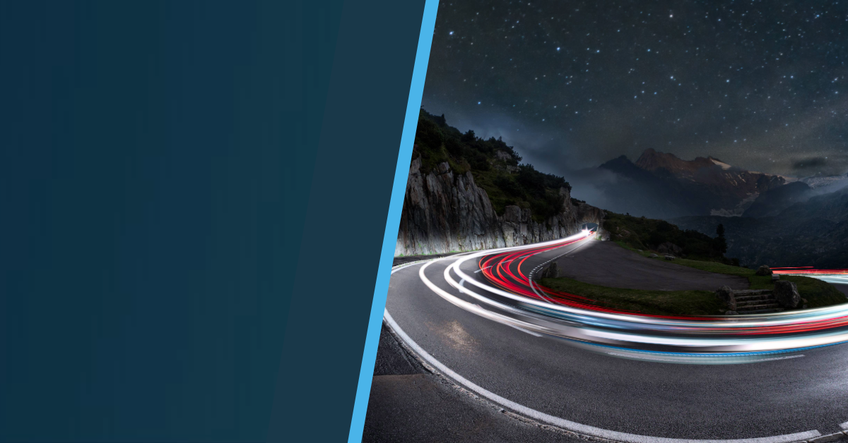 A curving mountain road at night under a starry sky, with long light trails from a moving vehicle. The left side of the image features a dark blue geometric overlay, symbolizing Alarmierung ohne Umwege.